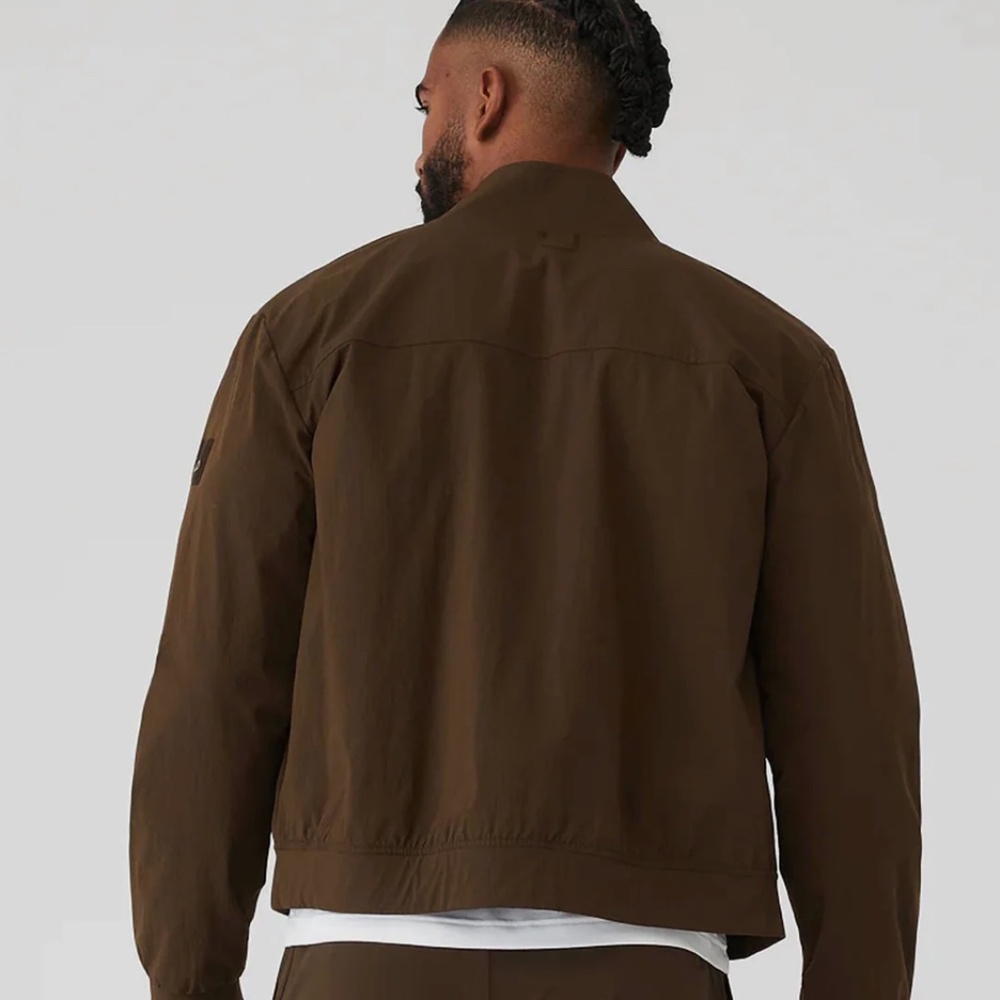 NEW ALO YOGA co-op bomber in espresso